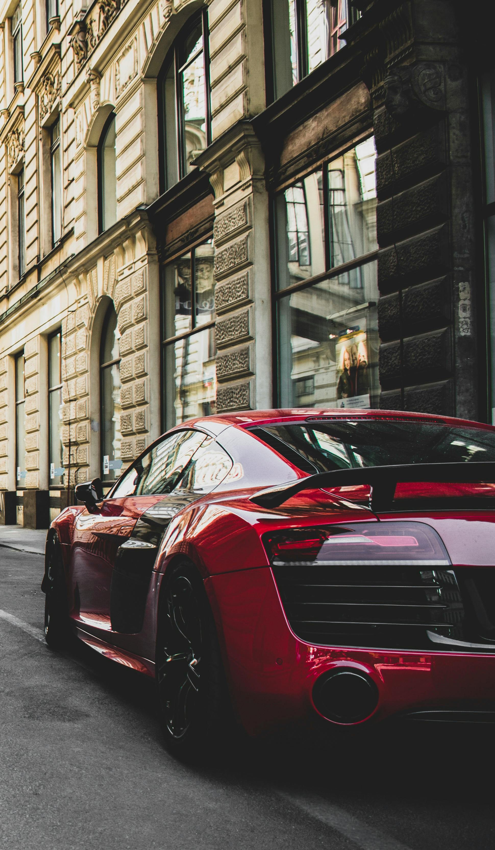 Side view necklace on model zoomed